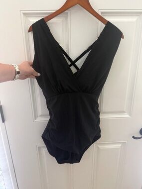 Soma one piece swimsuit